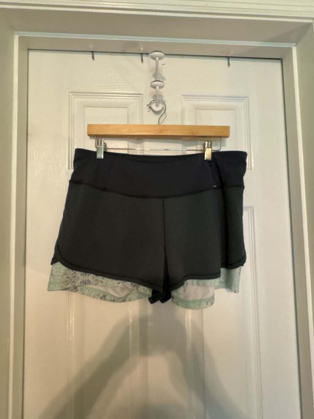CALIA Carrie Underwood Journey 2-in-1 Layered Running Shorts w/ Zip Pocket, L